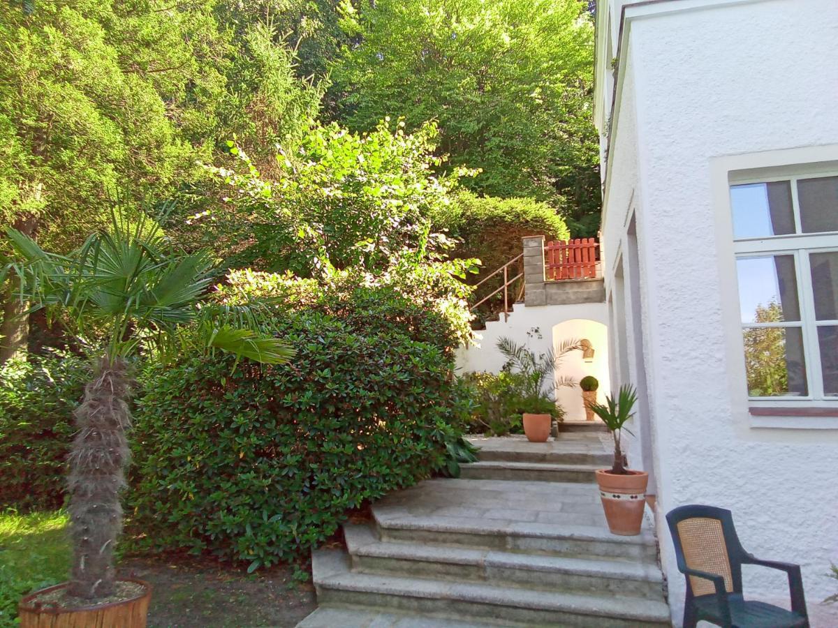 Pension Baron Schoeneck Karlovy Vary Bagian luar foto