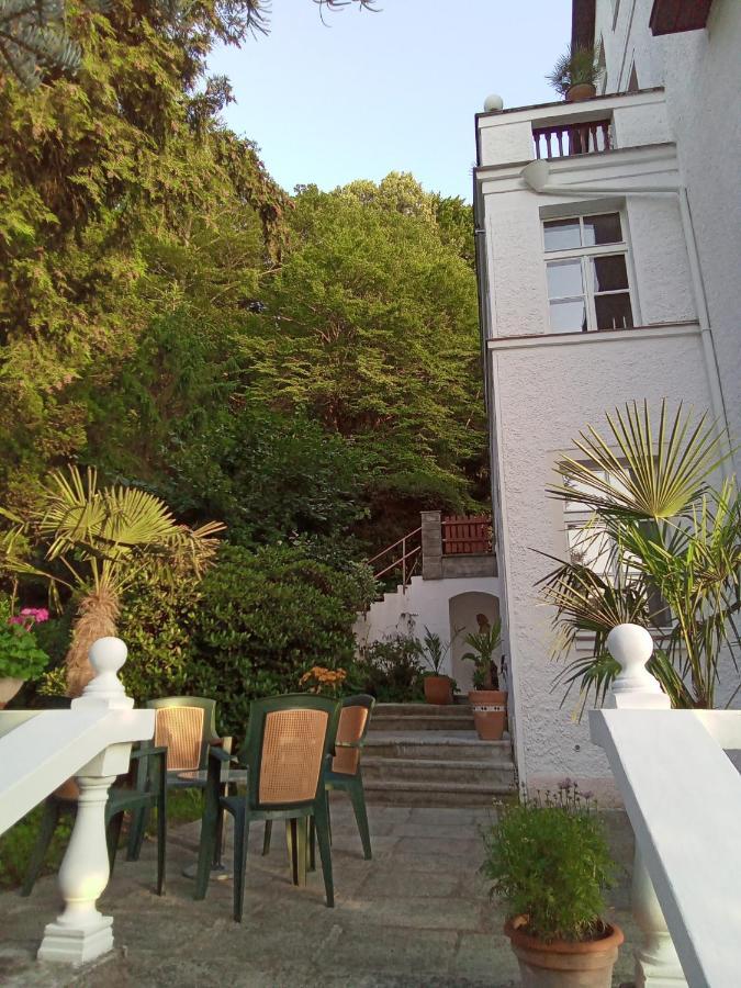 Pension Baron Schoeneck Karlovy Vary Bagian luar foto